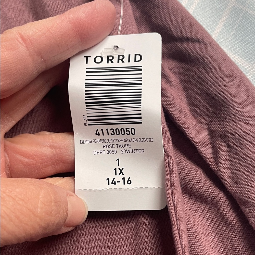 Torrid Dusty Rose Long Sleeve Tee - Picture 3 of 5